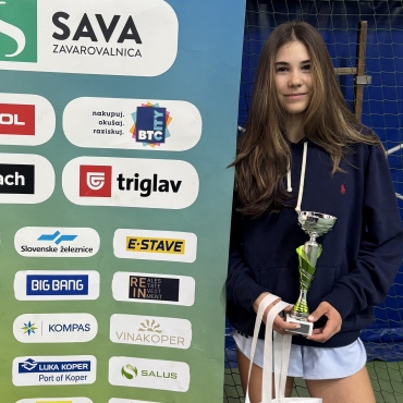 Sara polfinalistka državnega prvenstva deklet do 18 let